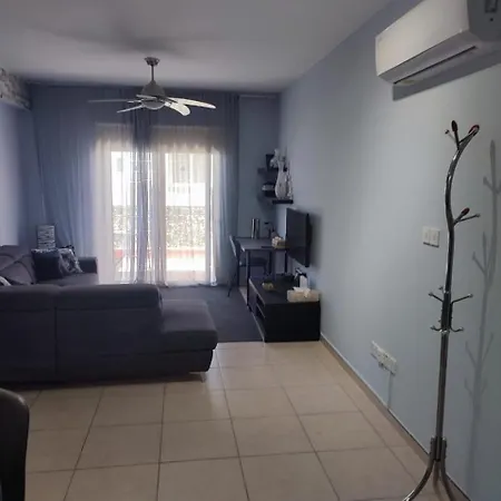 Apartment Cosy Seaview Two Bedroom Aparment Tombs Of The Kings