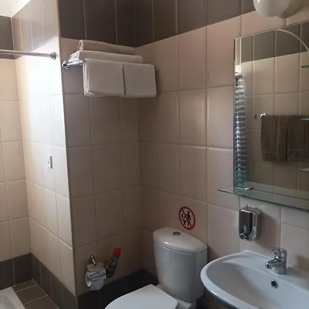 Apartment Cosy Seaview Two Bedroom Aparment Tombs Of The Kings *